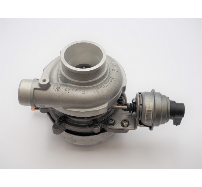 Turbosprężarka IVECO HANSA 3.0 D 145KM 107kW 789773