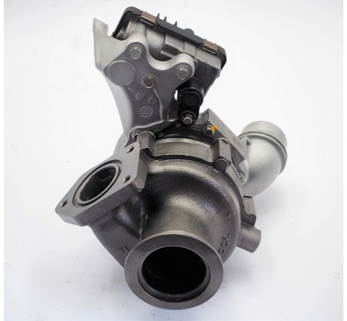 Turbosprężarka BMW 520 2.0d (F07/F10/F11) 184KM 135kW 49335-00642